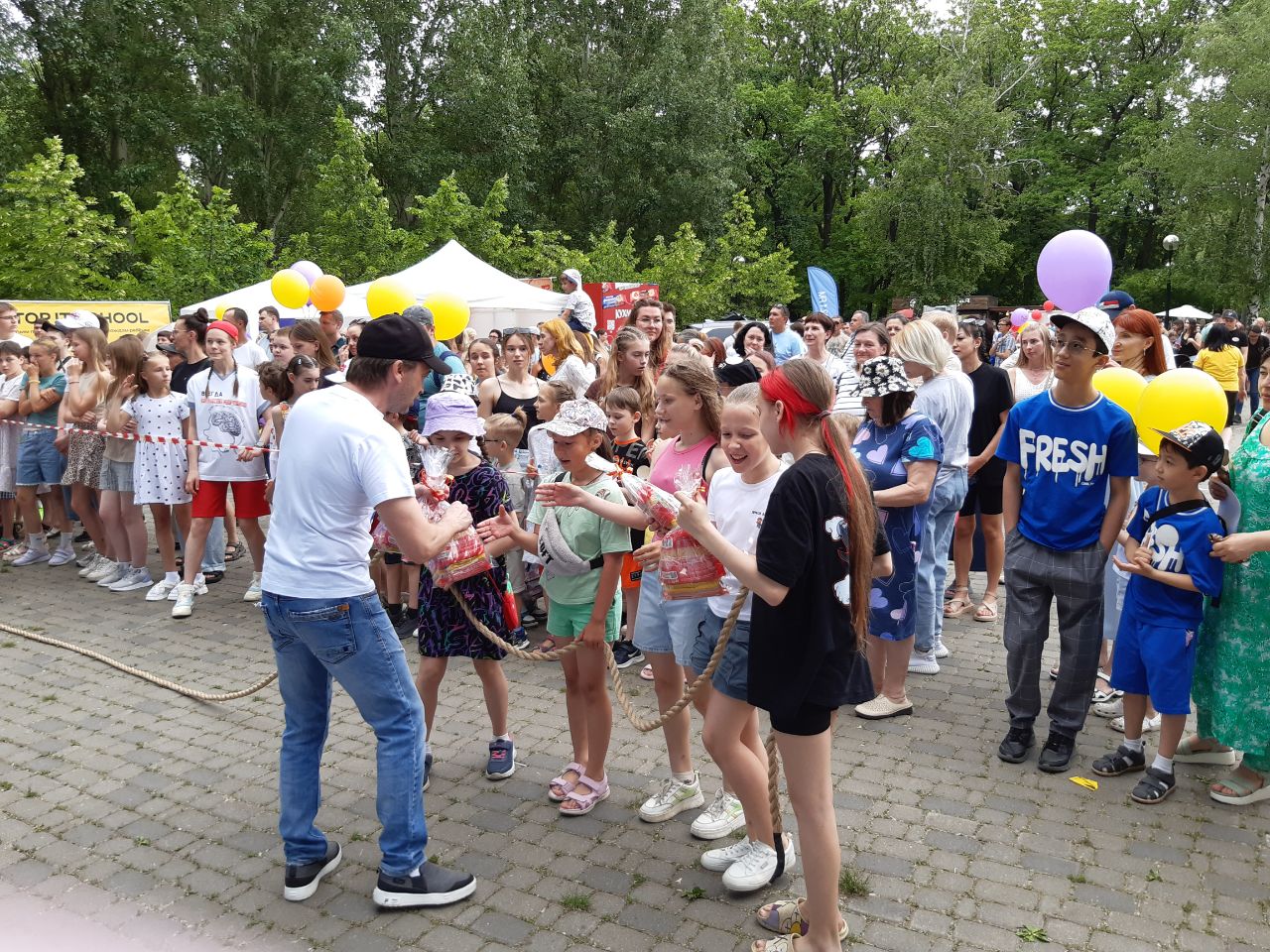 День защиты детей в парке им. Гагарина